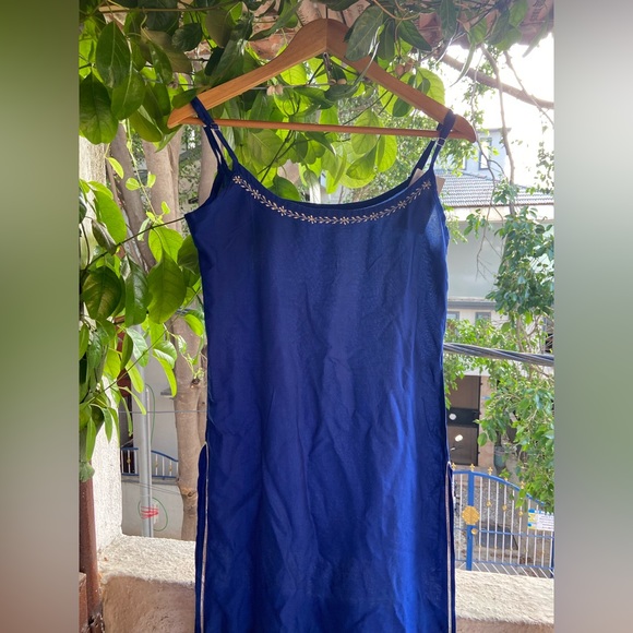 Melange Other - Floral Embroidered Kurta.